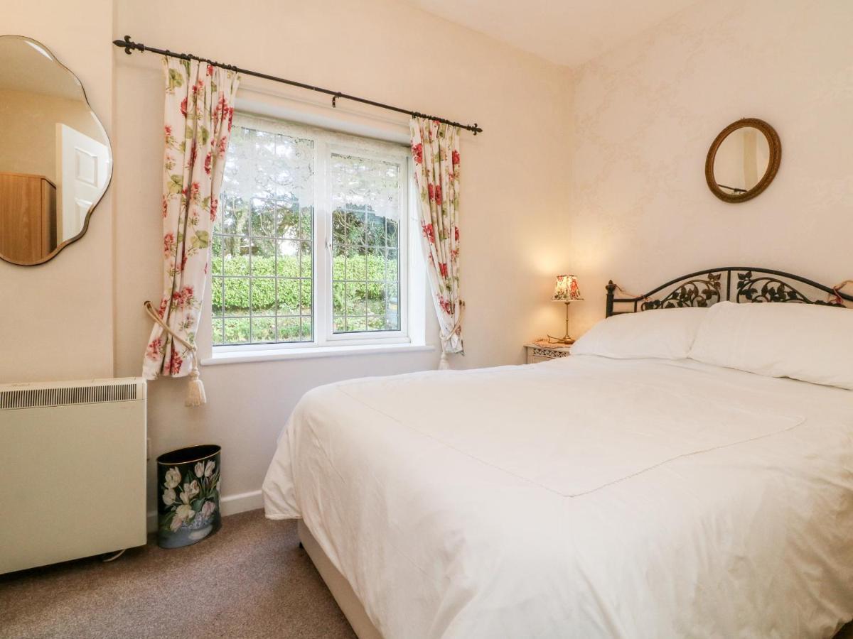 Claire'S Cottage Poughill  外观 照片